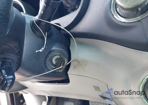 2012 Toyota Highlander Se V6 z USA, uszkodzony, nr VIN 5TDZK3EH2CS063992